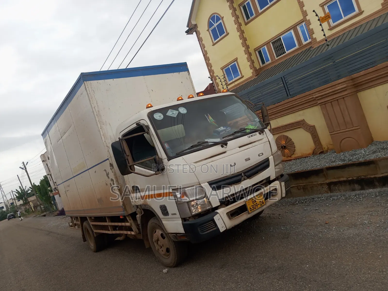 Mitsubishi Fuso for Rent