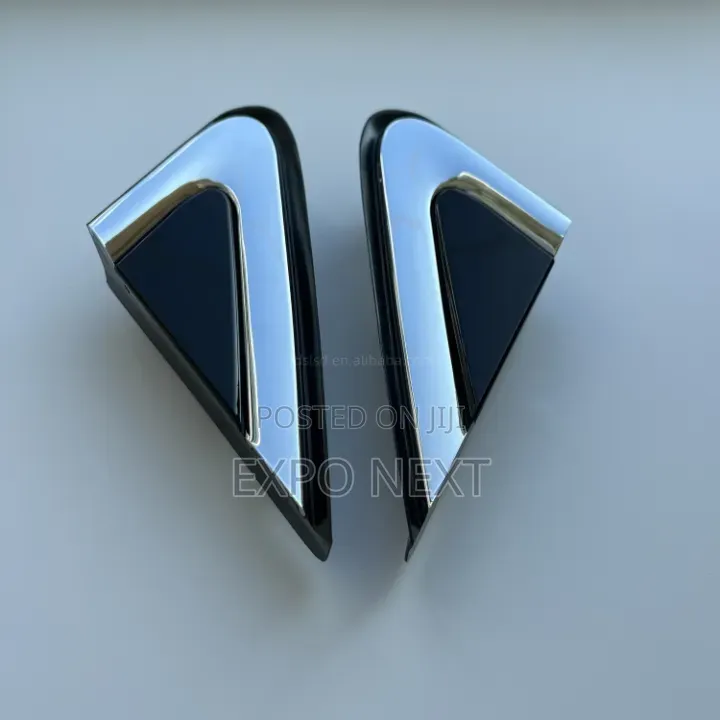 KIA Sorento 2016–2020 Mirror Pad/Corner Fender Triangle Cover, Chrome