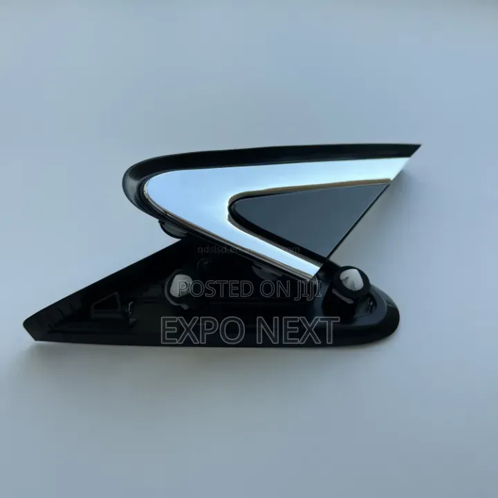KIA Sorento 2016–2020 Mirror Pad/Corner Fender Triangle Cover, Chrome