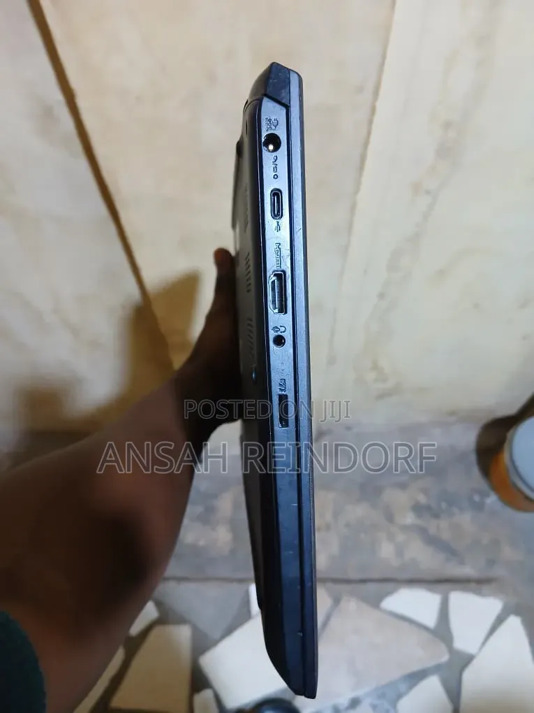 Laptop Dynabook Tecra A40-J 8GB Intel Core Ultra 5 SSD 256GB