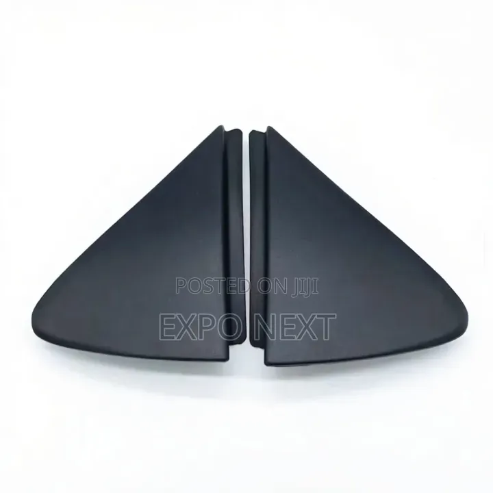 Toyota Yaris 2008–2013 – Door Mirror Corner Fender Triangle Cover