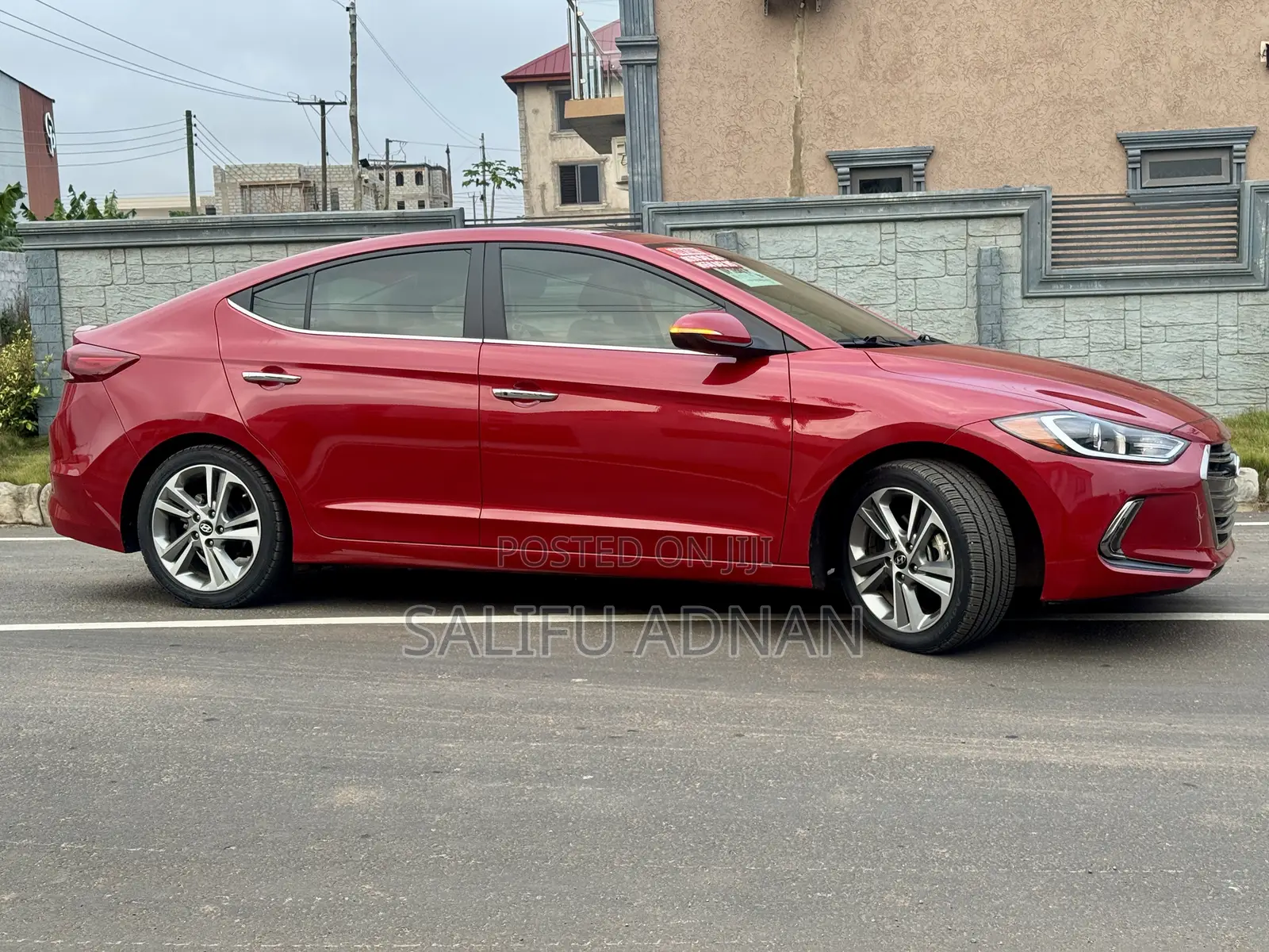 Hyundai Elantra Limited Sedan FWD (2.0L 4cyl 6A) 2017 Red