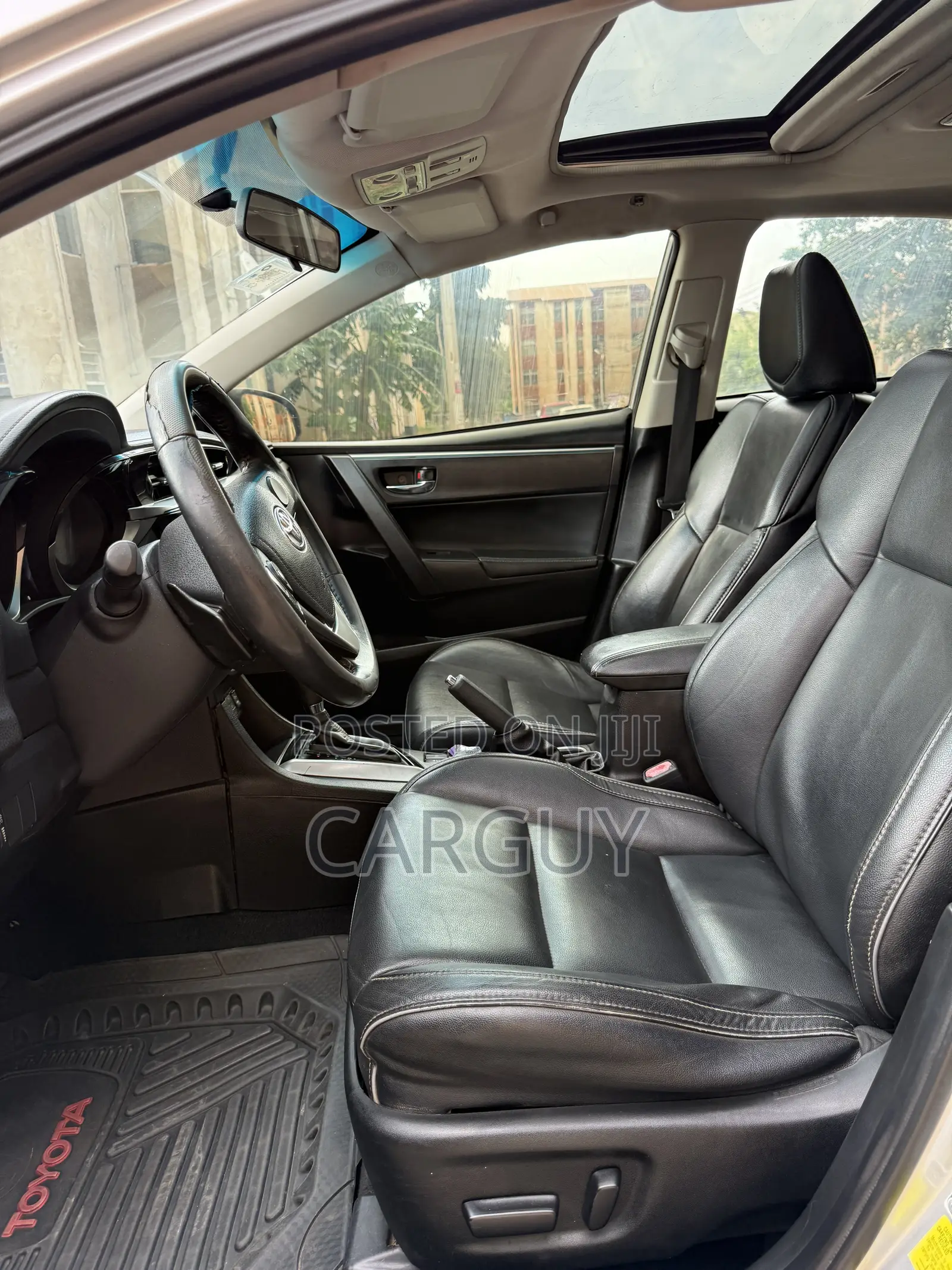 Toyota Corolla S Plus 4dr Sedan (1.8L 4cyl CVT) 2014 Silver