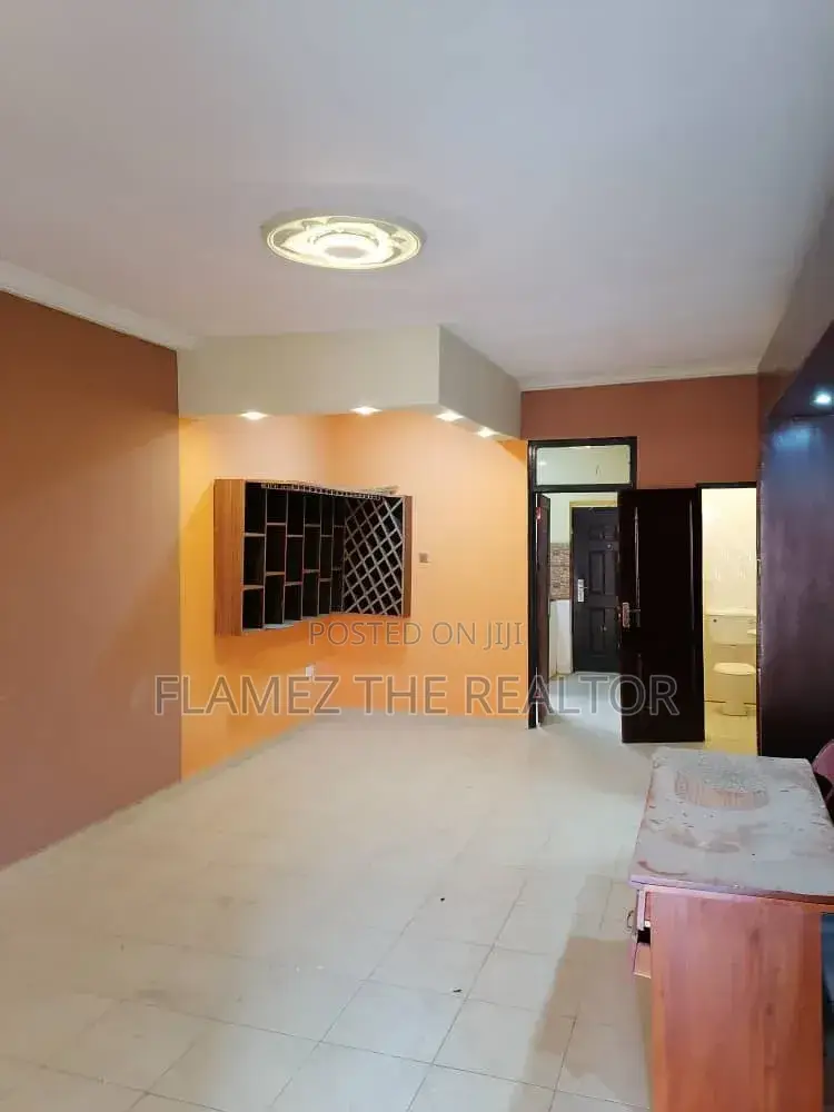2bdrm House in Reggies Court, Pokuase for sale