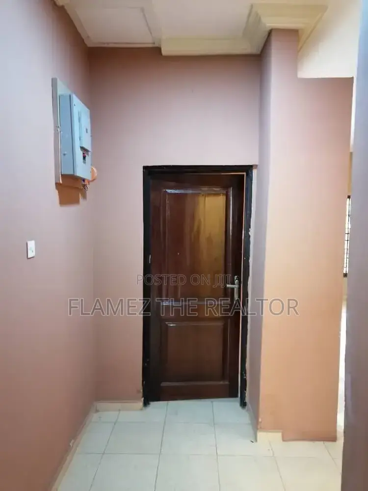 2bdrm House in Reggies Court, Pokuase for sale