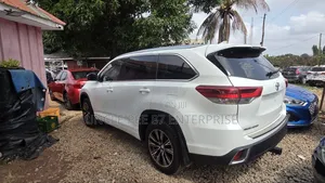 Toyota Highlander 2018 White