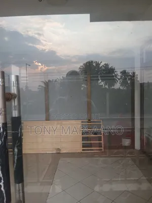 Double Shop for Rent at Westlegon