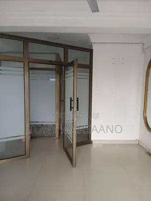 Double Shop for Rent at Westlegon