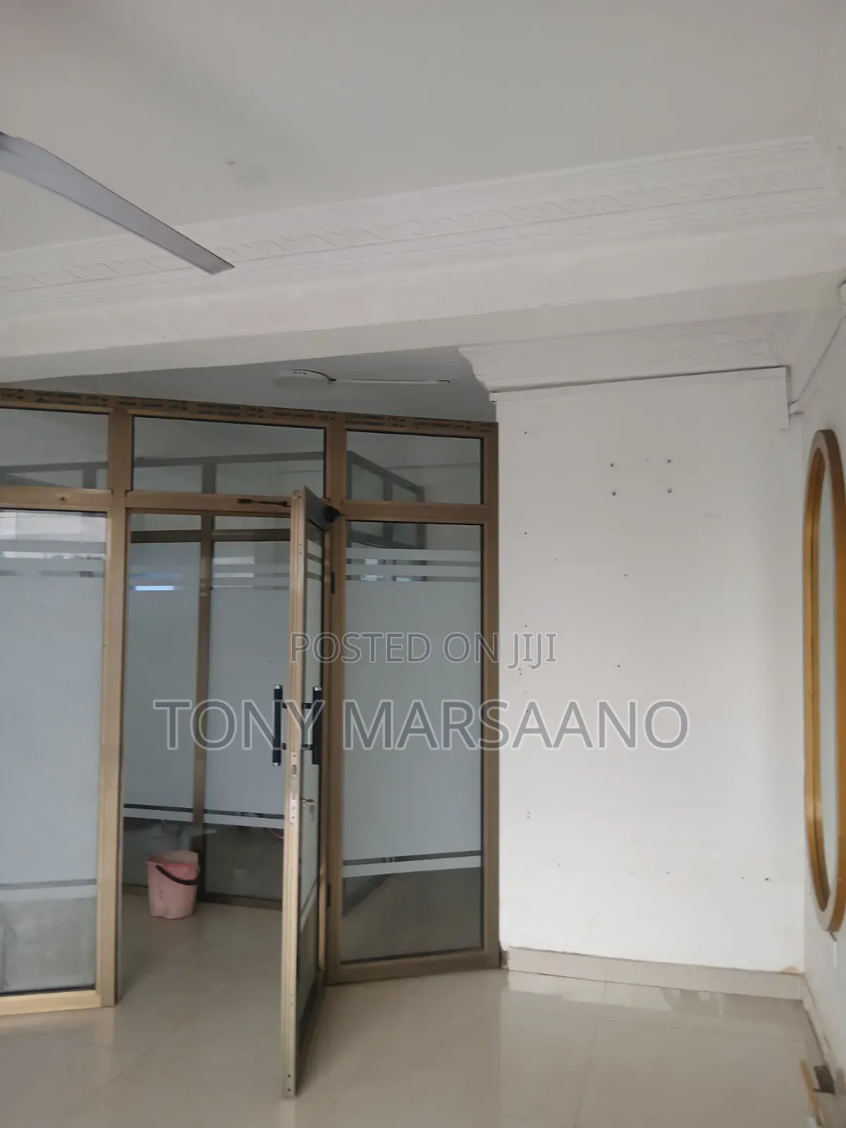 Double Shop for Rent at Westlegon