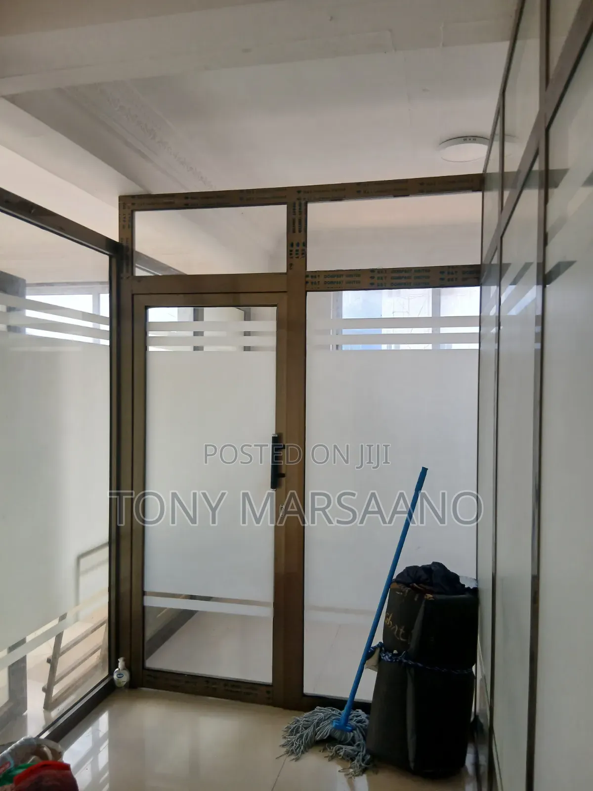Double Shop for Rent at Westlegon