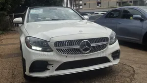 Mercedes-Benz C300 2017 White
