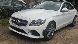 Mercedes-Benz C300 2017 White