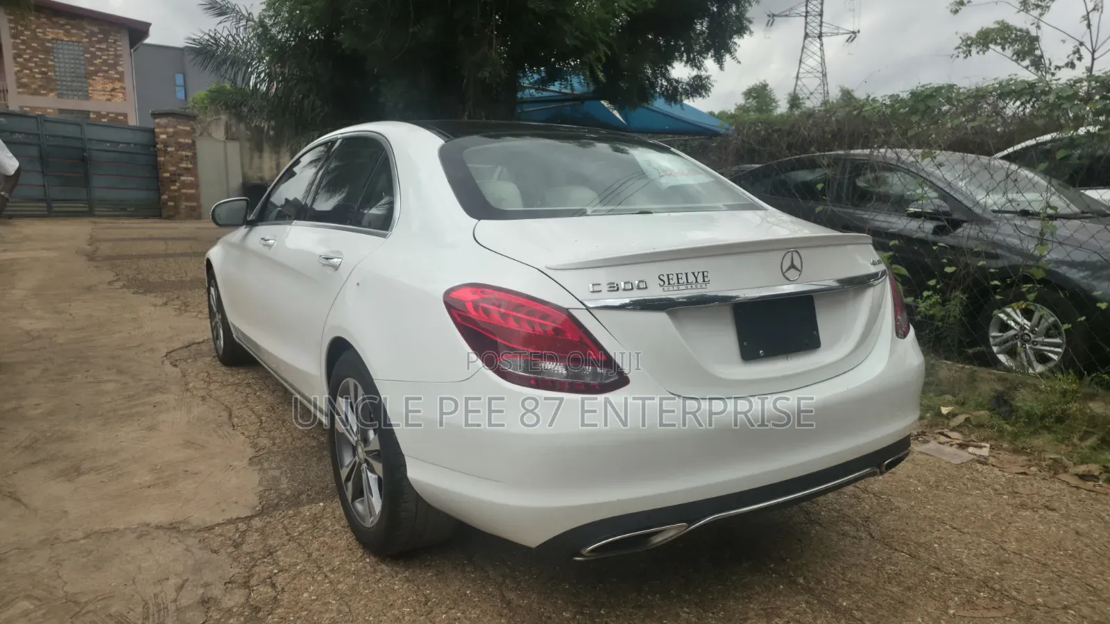Mercedes-Benz C300 2017 White