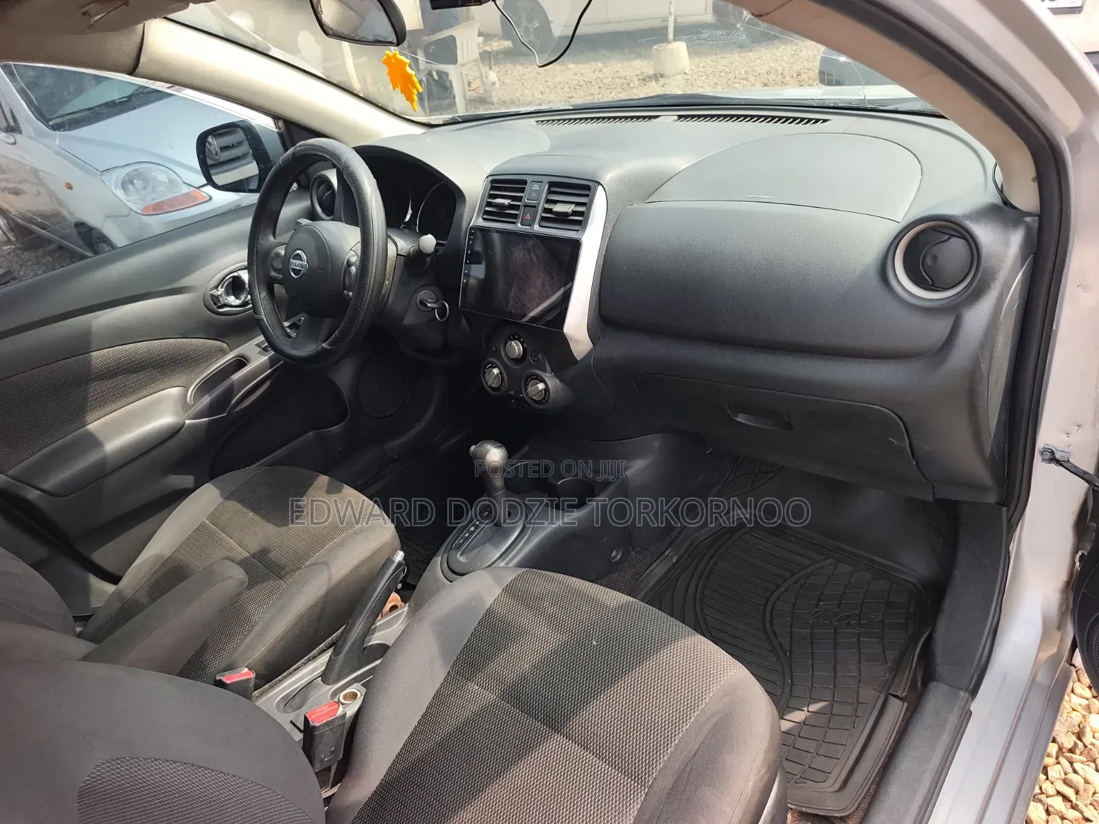 Nissan Versa 2014 White