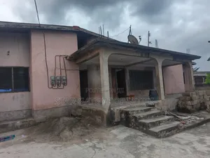 Mini Flat in Duase , Kumasi for rent