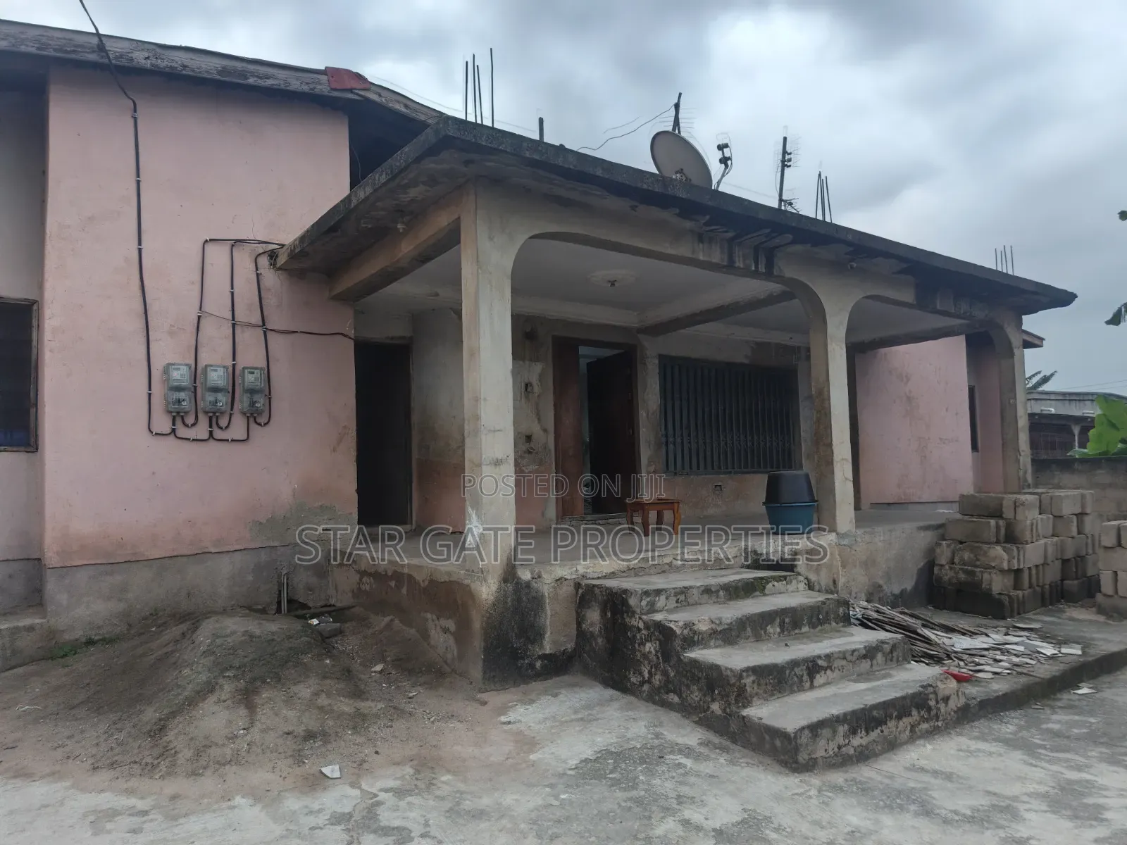 Mini Flat in Duase , Kumasi for rent