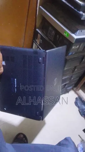 Laptop Dell Latitude 5400 8GB Intel Core i5 SSD 256GB