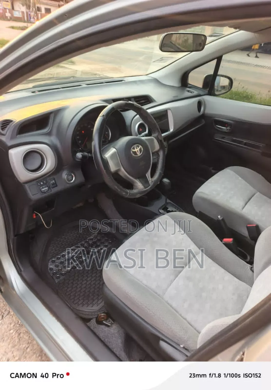 Toyota Vitz 2012 Gray
