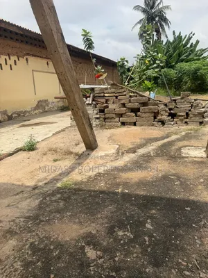 500 SQM Warehouse for Sale at Achimota