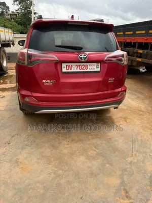Toyota RAV4 2016 Red