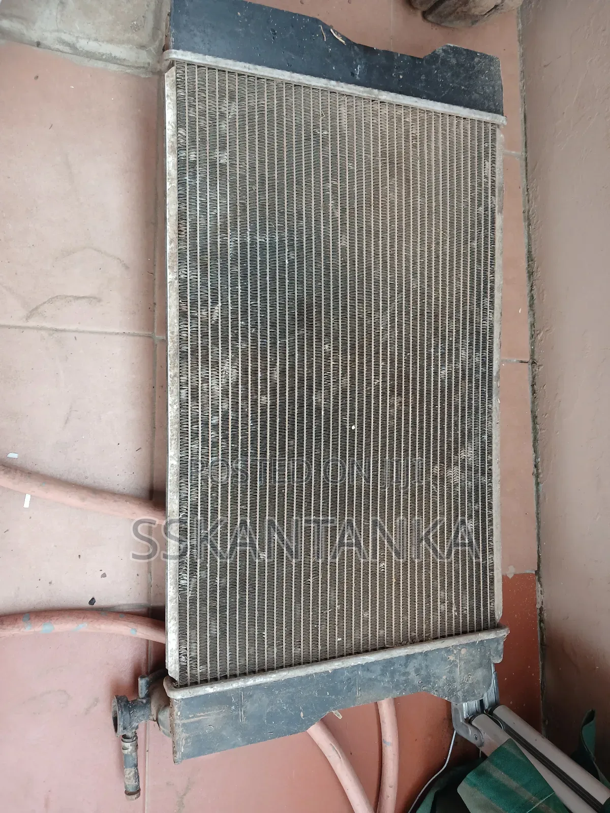 Toyota Corolla Radiator (Water Tank)
