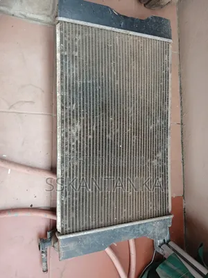 Toyota Corolla Radiator (Water Tank)