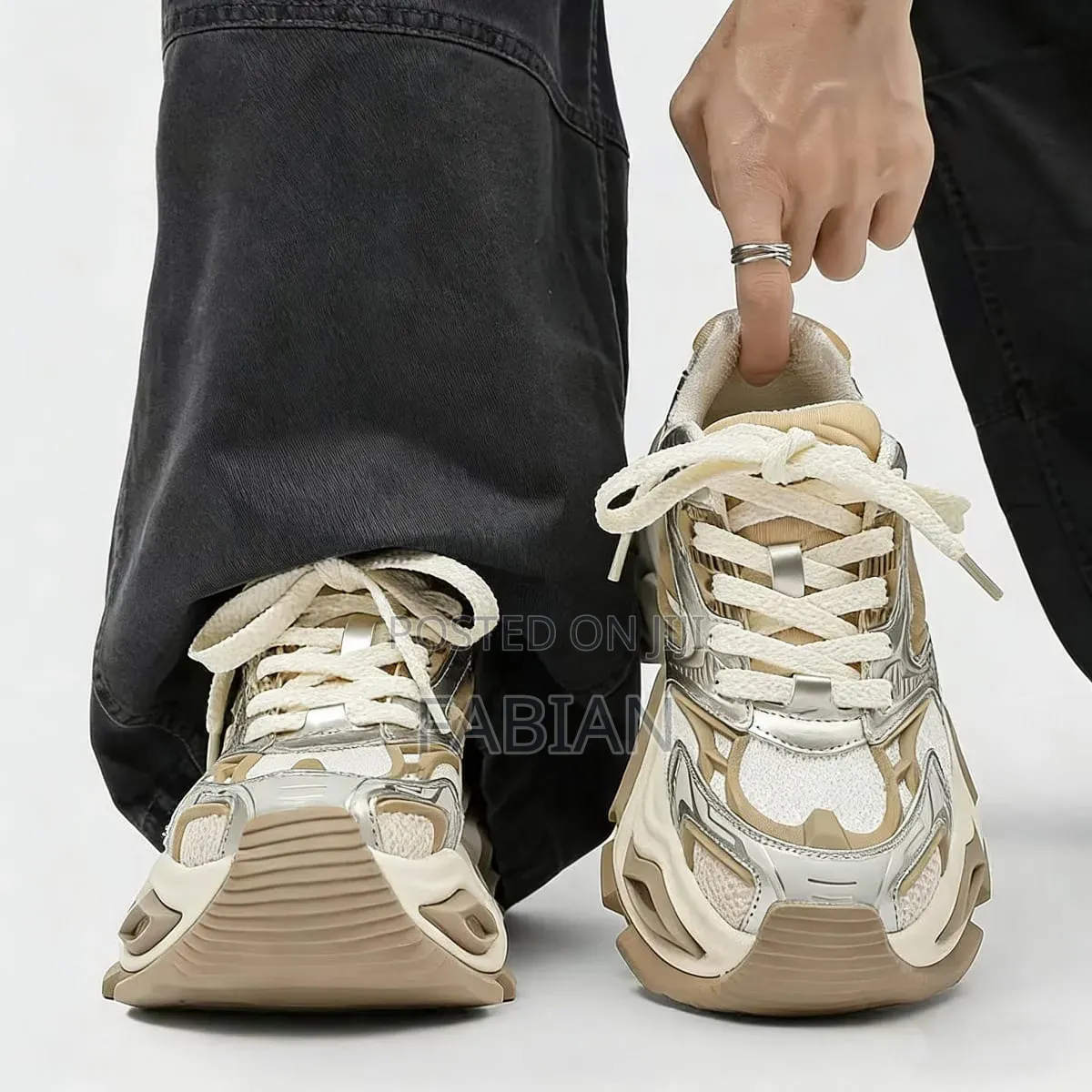 Men's Sneakers Very Quality and Affordable