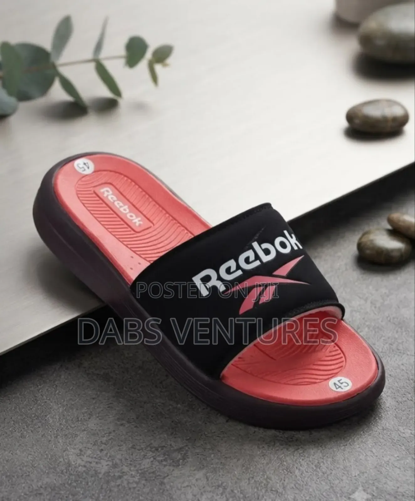 Reebok Slippers and Slides 40-45
