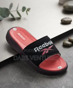 Reebok Slippers and Slides 40-45
