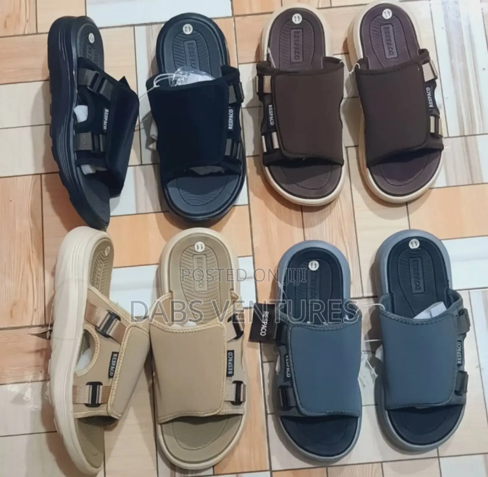 Reebok Slippers and Slides 40-45