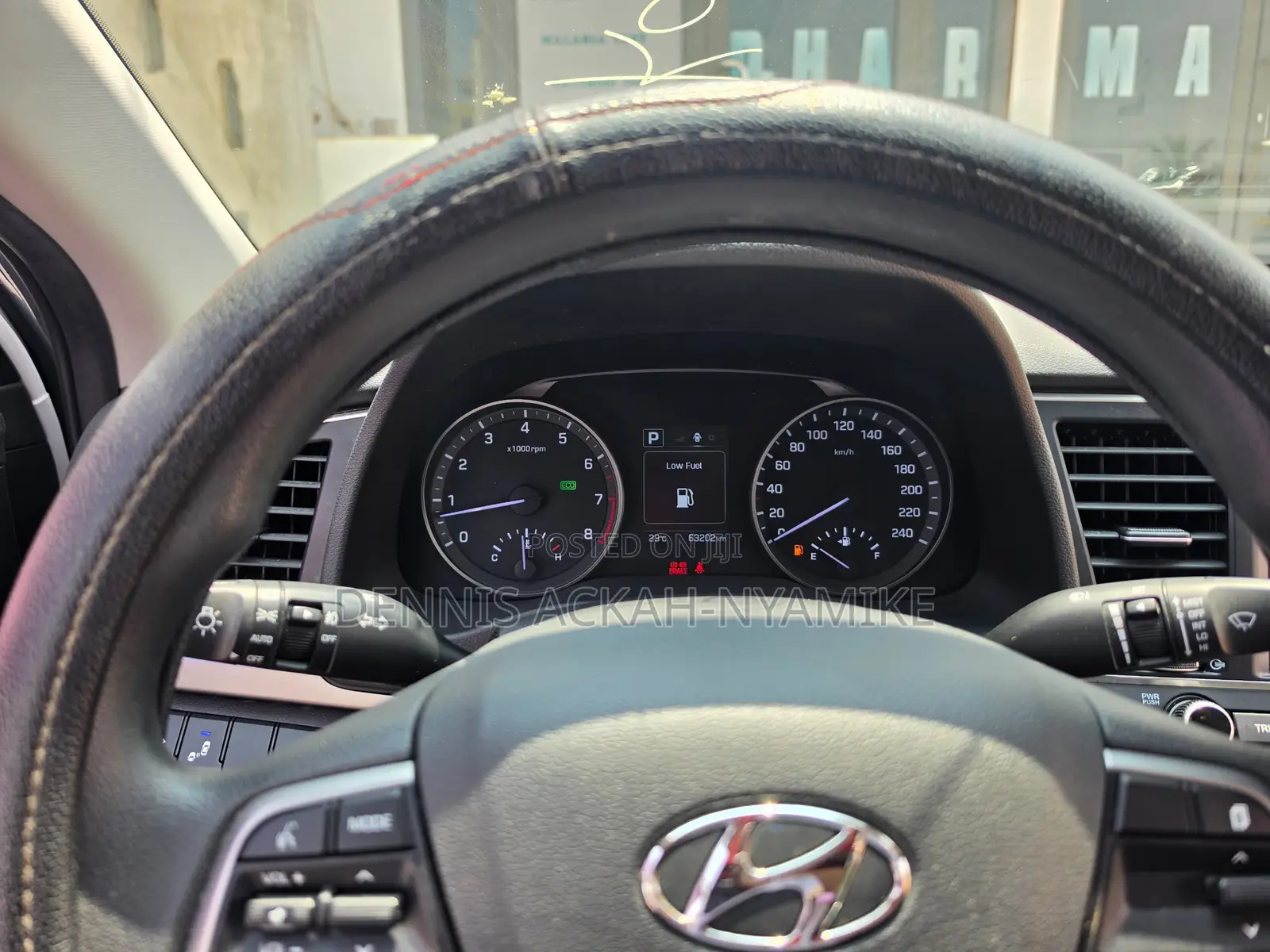 Hyundai Elantra Value Edition 2018 White