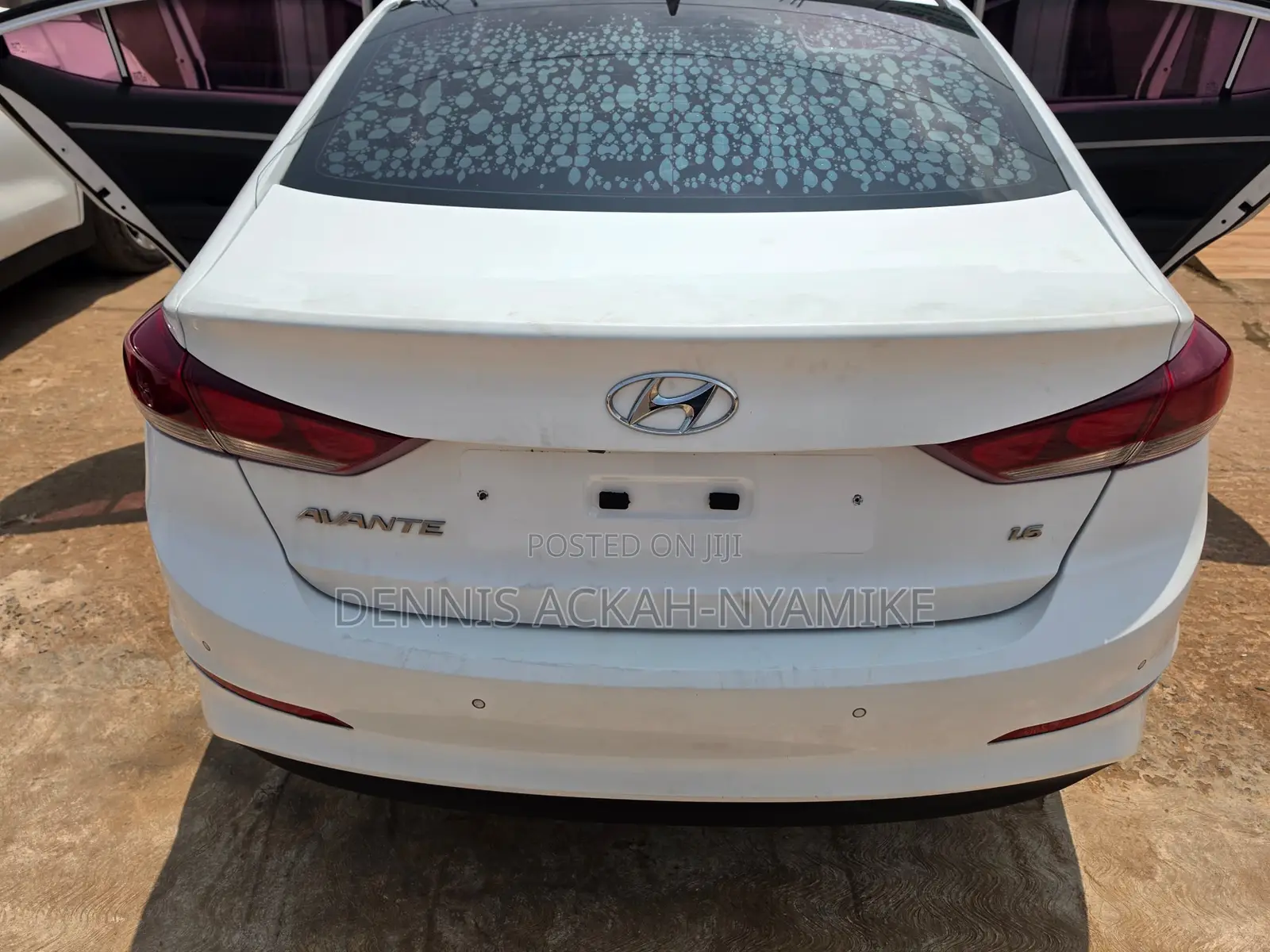 Hyundai Elantra Value Edition 2018 White