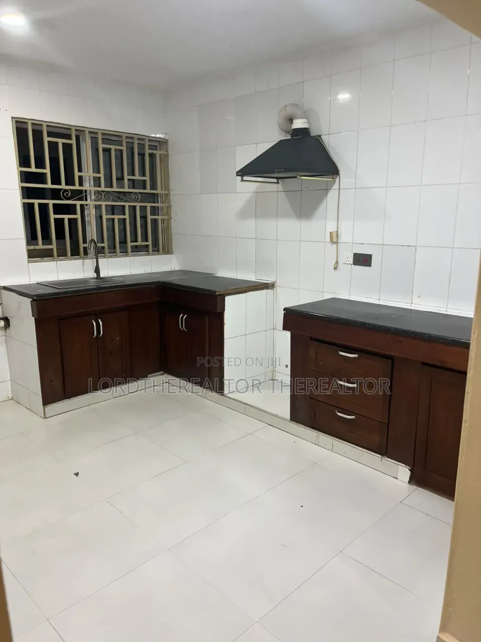 2bdrm Apartment in Ofankor for rent