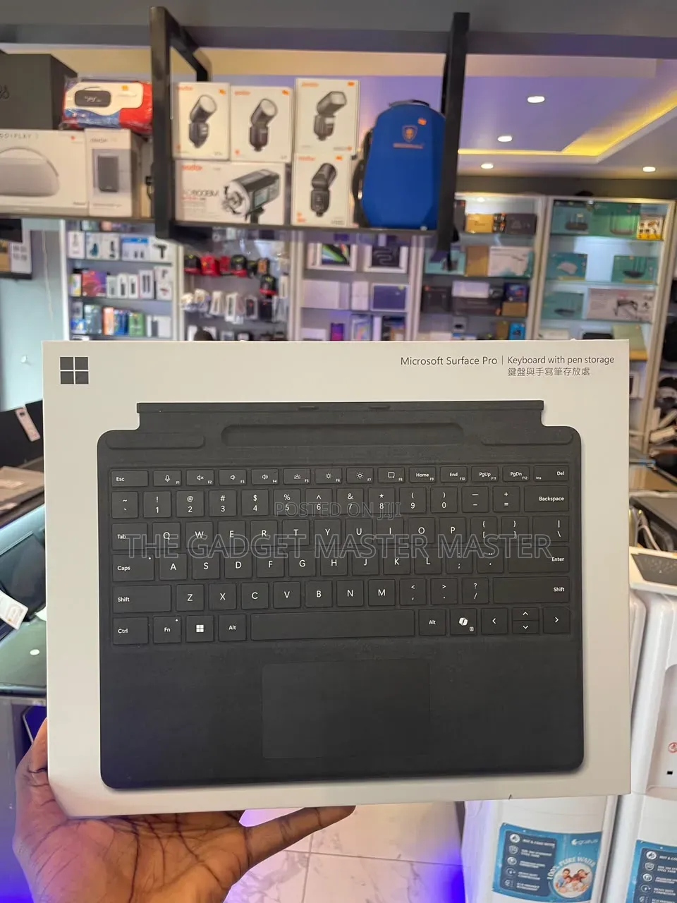 Microsoft Surface Pro Keyboard With Pen Storage