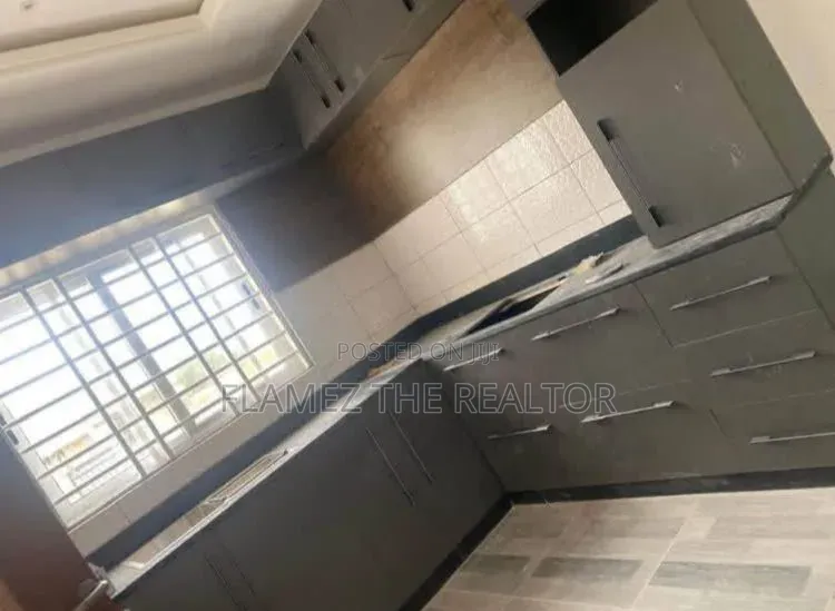 3bdrm House in Opah School, Amasaman for sale