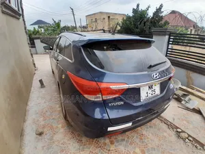 Hyundai i40 1.7 CRDi 136hp Wagon 2014 Blue