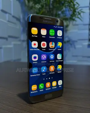 New Samsung Galaxy S7 edge 64 GB Gray