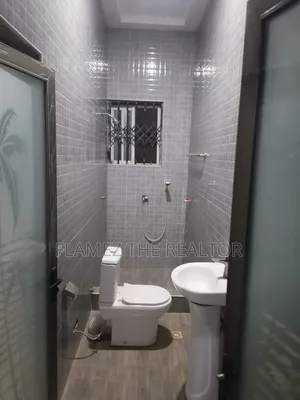 3bdrm House in God Estate Road, Amasaman for sale