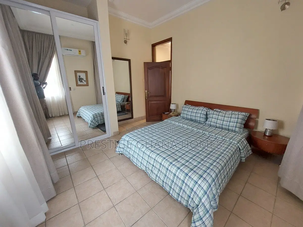 Furnished 2 Bedroom Apartment for Rent at Dzorwulu
