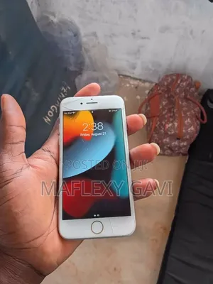 Apple iPhone 7 32 GB Silver