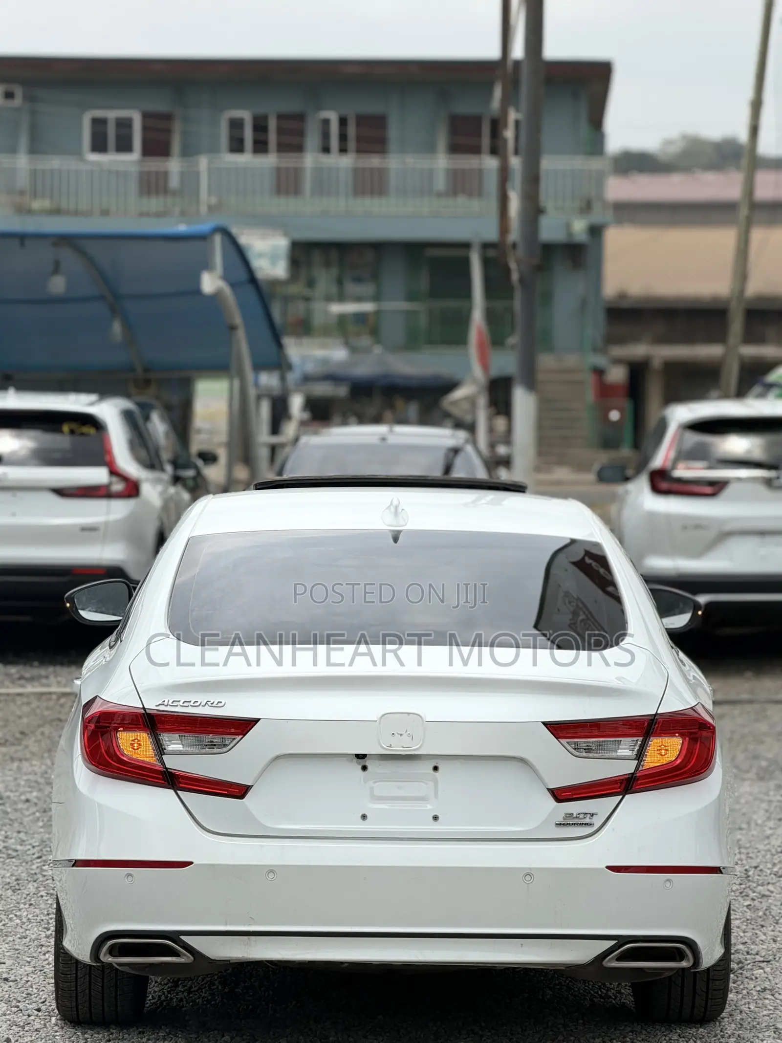 Honda Accord Touring 2.0T 2021 White
