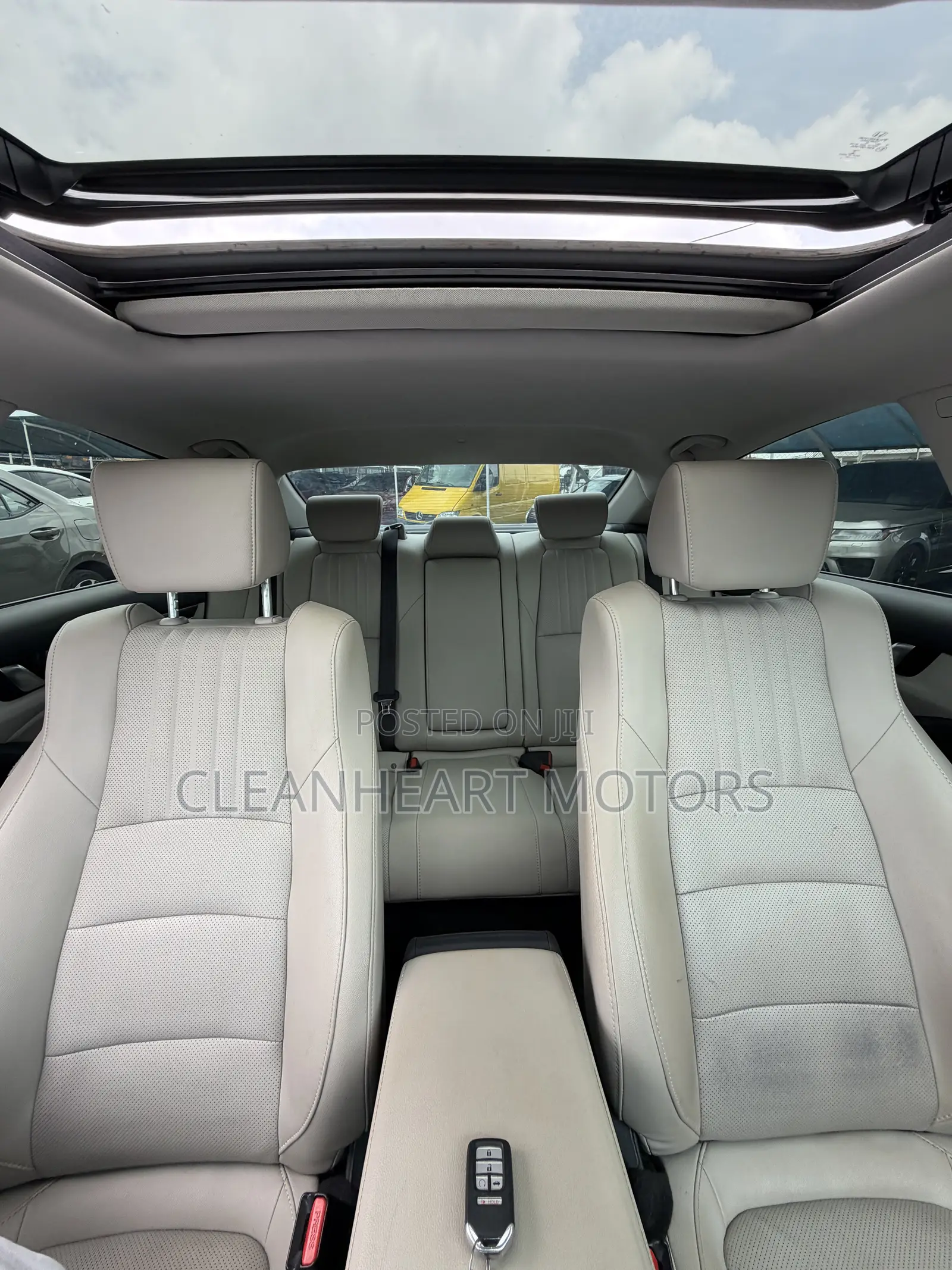 Honda Accord Touring 2.0T 2021 White