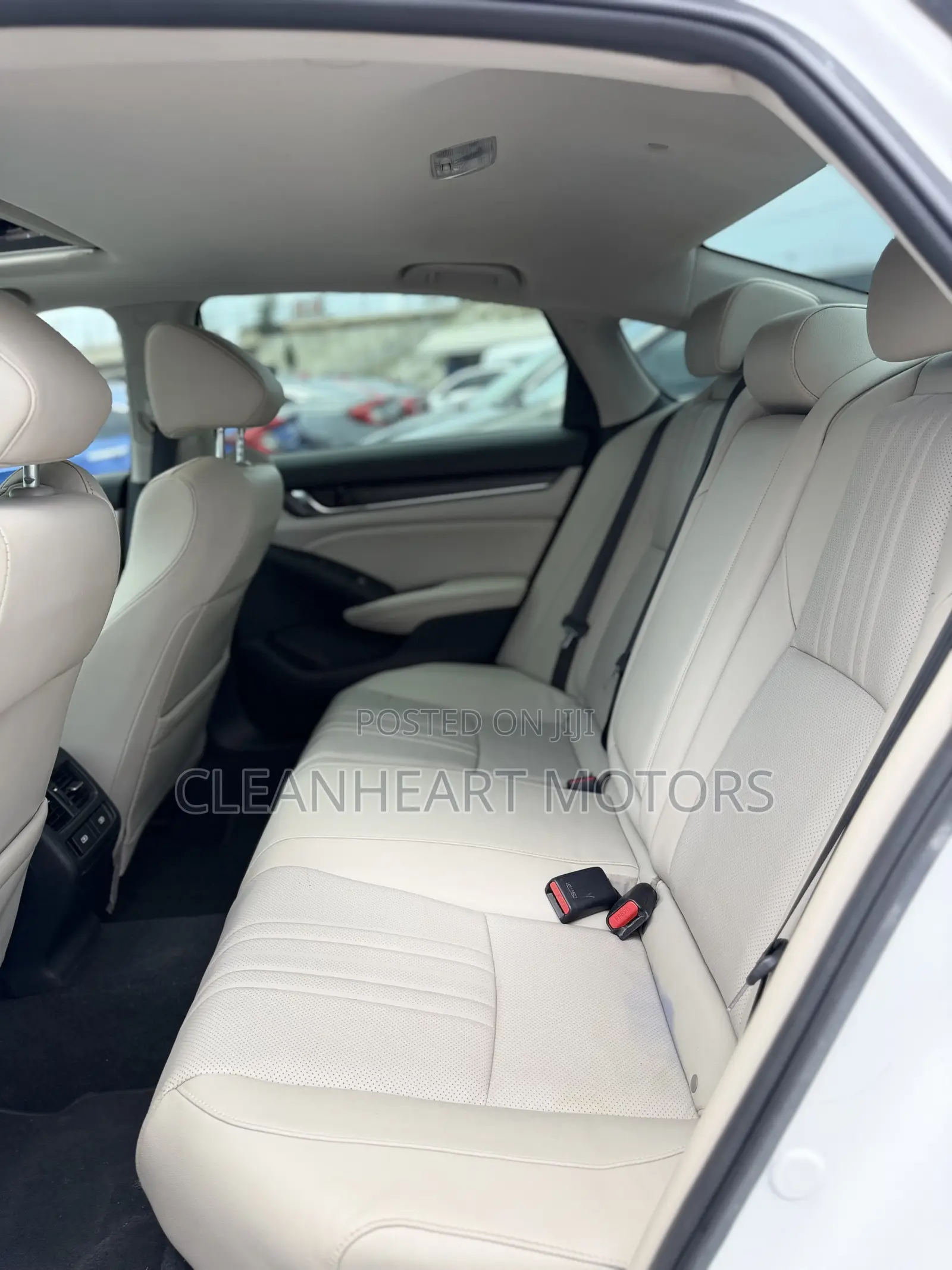 Honda Accord Touring 2.0T 2021 White