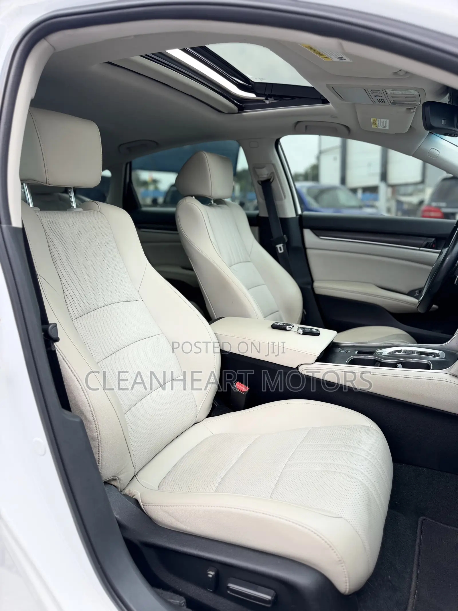 Honda Accord Touring 2.0T 2021 White