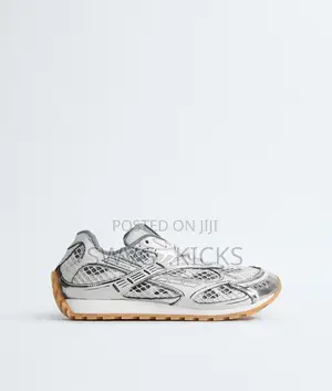 Bottega Veneta Orbit Silver/White