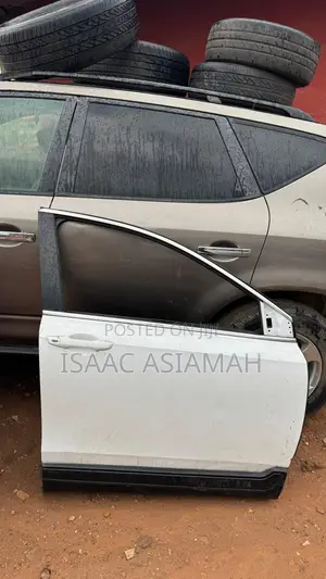 Honda CRV 2017,2018,2019,2020,2021,2022 Front Left / Right Doors