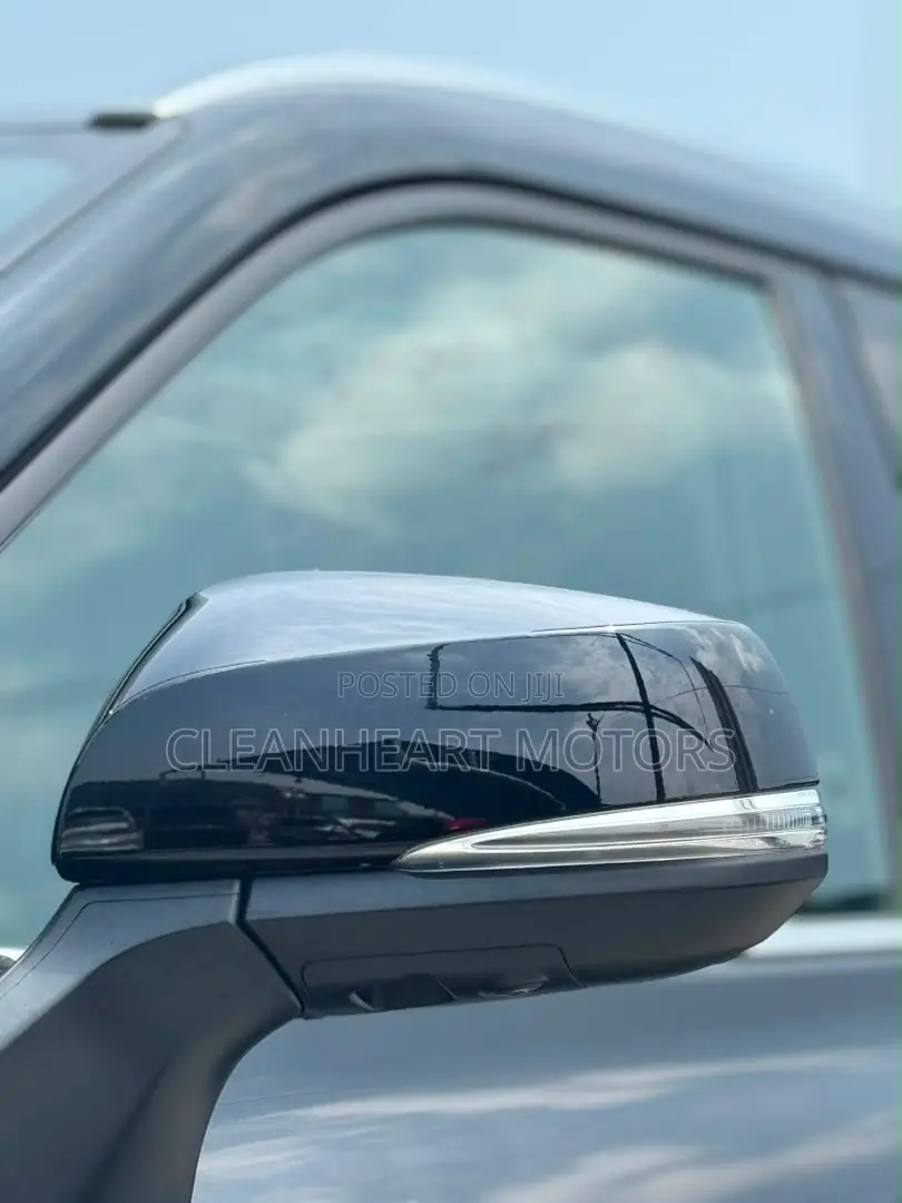 Toyota Highlander Platinum 2022 Black