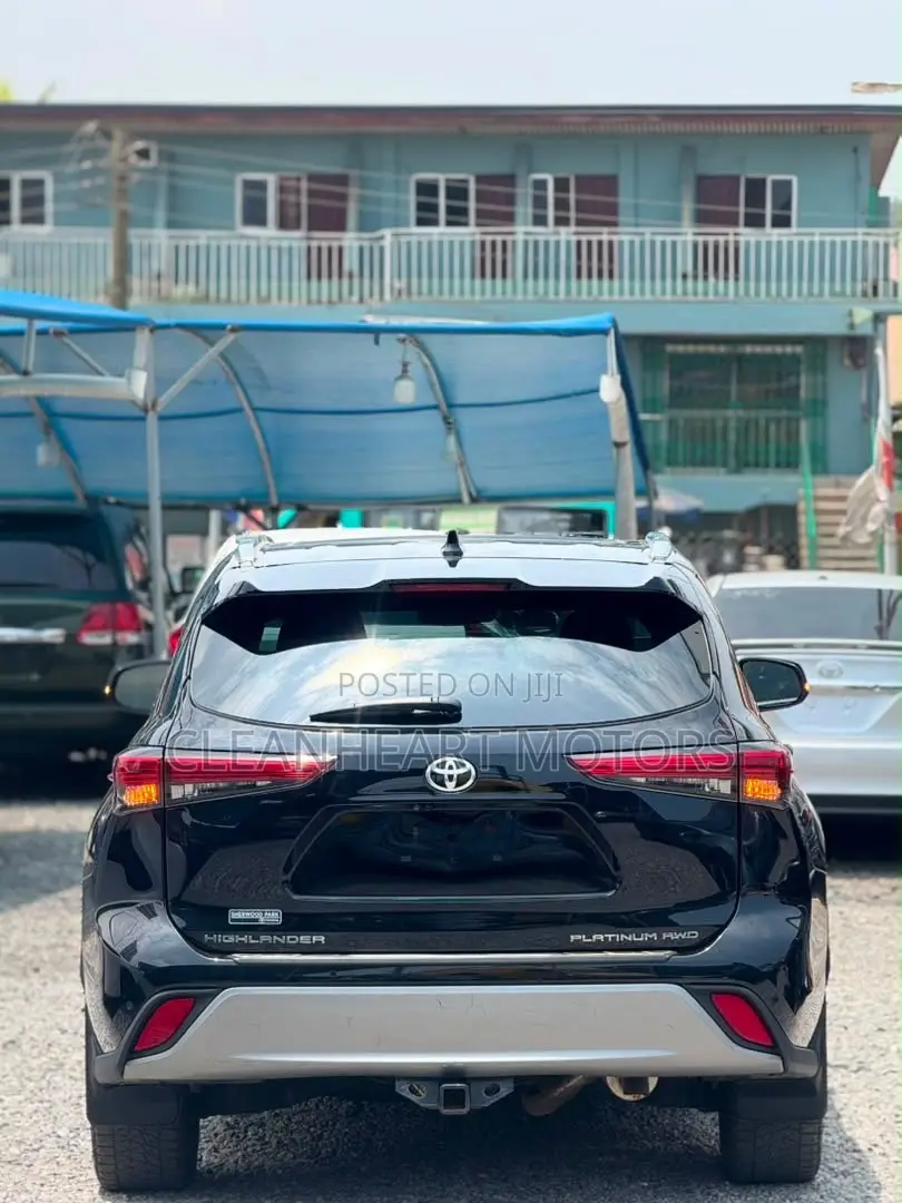 Toyota Highlander Platinum 2022 Black