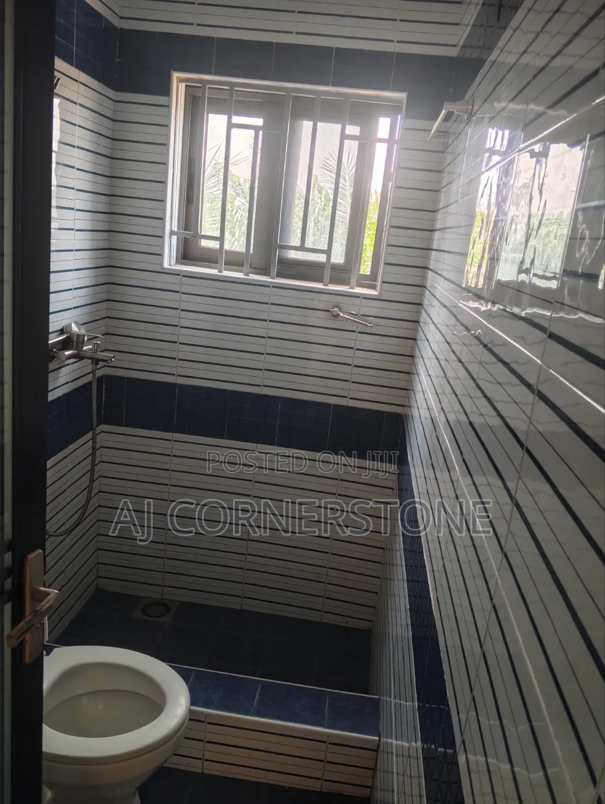 2bdrm Apartment in Pokuase for rent