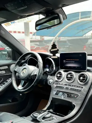 Mercedes-Benz C300 Sport 4Matic Sedan AWD (2.0L 4cyl 7A) 2017 Black